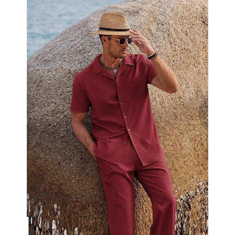 American vintage two-piece set consisting of a short-sleeved shirt and casual pants