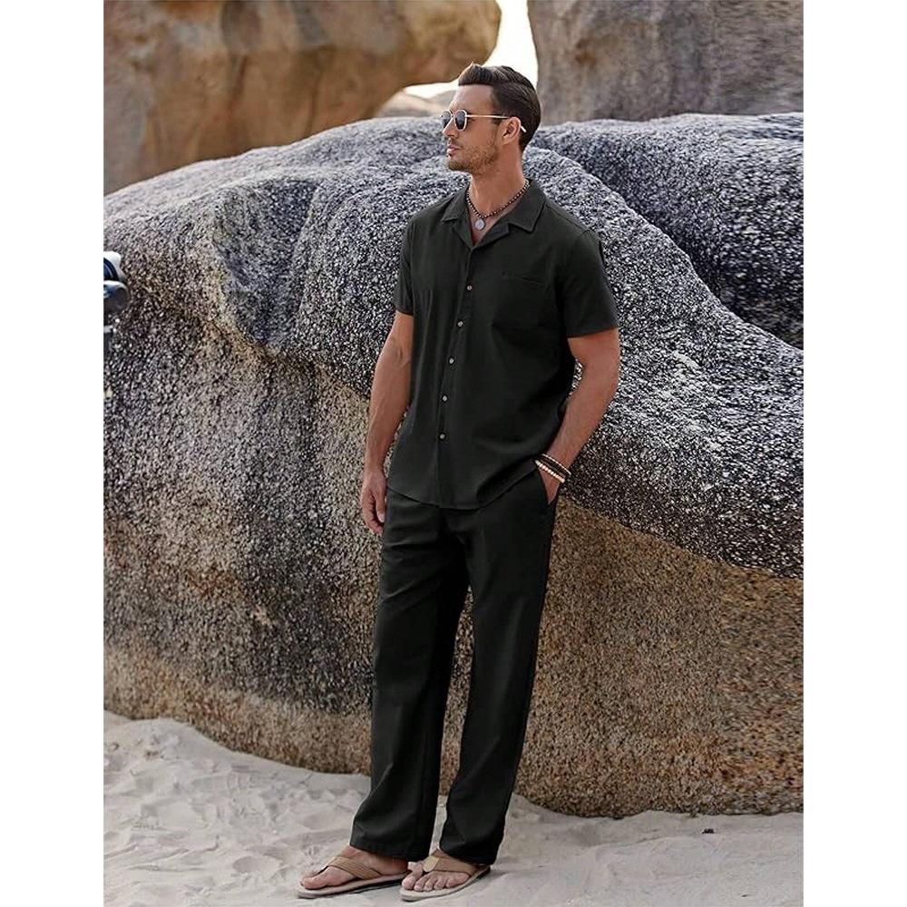 American vintage two-piece set consisting of a short-sleeved shirt and casual pants